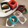 Pulseiras Quadradas e Redondas em Acrílico Gradiente Europeias e Americanas, Pulseiras Modernas, Simples, Versáteis, Joias com Design Único de Nicho
