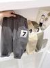 Pantalones de Otoño para Niños 2026 Nuevo Estilo Pantalones Cargo Casuales para Niños Pantalones de Otoño Elegantes de Color Sólido para Niños Pequeños