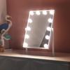 Espejo de maquillaje para salón de belleza de entrenamiento con 12 bombillas LED estilo Hollywood, espejo de maquillaje con luz LED, fábrica de espejos de maquillaje LED