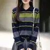Cardigan de Tricô Gola Alta com Listras Color Block de Alta Qualidade para Mulheres, Casaco Suéter com Lapela Outono/Inverno, Cardigan Base Macio e Versátil