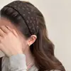 Faixa de cabelo de pelúcia para mulheres, faixa de cabelo para lavar o rosto, novo estilo outono/inverno com dentes antiderrapantes, topo alto, acessório de cabelo moderno e de alta qualidade