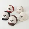 Nova Boina Infantil com Letra Bordada de Aba Curta Bico de Pato Outono e Inverno Lã de Cordeiro Chapéu Escolar Quente Boné de Baseball Unissex para Bebê