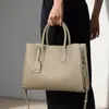 Bolso de mano para mujer de gran capacidad modelo 2026 nuevo bolso cruzado multi-compartimento para el día a día bolso grande