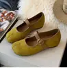 Zapatos de mujer vintage de gamuza estilo francés, nueva colección de otoño 2026, impresionantes zapatos Mary Jane Birkenstock con plataforma interior, zapatos de ballet