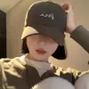 Gorra de Béisbol Gris Versátil Estilo Coreano para Mujer, Corona Profunda Otoño e Invierno, Circunferencia de Cabeza Grande, Adelgazante de Rostro, Visera Ancha Gorra Pico de Pato para Hombre