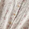 Foto Real de Camiseta Top de Algodão e Linho Plus Size de Manga Curta em Estoque com Estampa Artística Vintage de Borda Franzida para Primavera