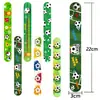 El Set de Artículos de Fiesta Más Popular de Amazon para el Mundial Bolsa de Regalo de Fútbol Anillo de Chasquido de Fútbol Pegatina de Tatuaje Llavero