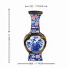 Jarrón de Porcelana Azul y Blanco Pintado en Oro Estilo Antiguo de Jingdezhen con Patrón de Flores y Pájaros Estilo Ventana, Jarrón Cuadrado, Adorno de Decoración para el Hogar Estilo Chino, En Stock