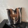 Bolsa de Lona Transfronteiriça para Mulheres, Grande Capacidade, Nova Versátil Listrada Outono e Inverno 2026, Bolsa de Ombro, Bolsa Tote Fashion para o Dia a Dia
