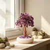 O fabricante está vendendo cascalho de cristal natural, estatuetas de árvore da dinheiro, bases de cascalho de porcelana branca e fatias de ágata, que são usadas como decorações de escritório para atrair riqueza.
