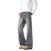 Calça jeans masculina estilo retrô americano com estampa de estrelas por toda a peça, calça slim reta da moda para primavera, calça cleanfit com leve boca de sino