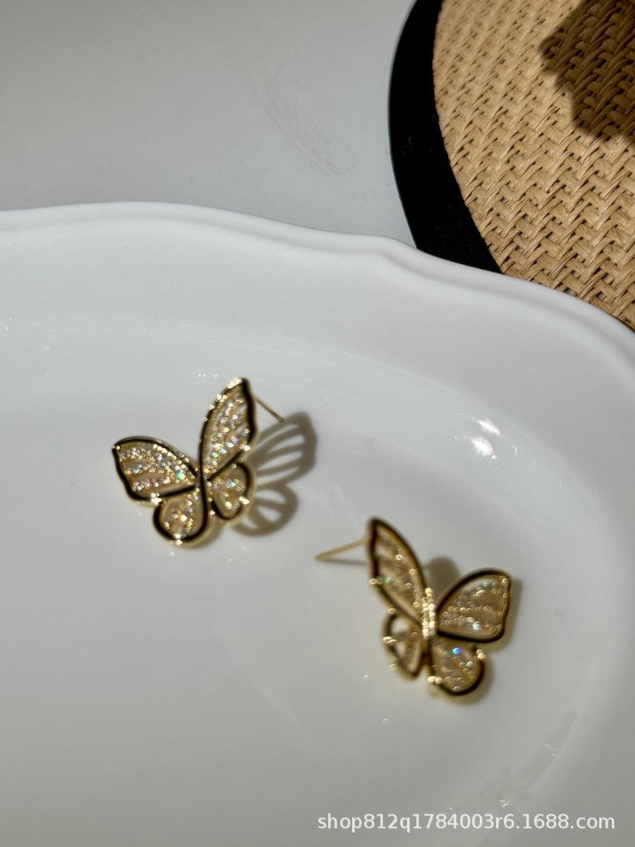 7e6d976bbe5aa3436adeaf8c2d70a4