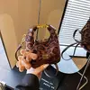Diseño de Nicho Bolso de Dumpling de Moda para Mujer Otoño 2025 Nuevo Estilo Estampado de Leopardo Lujo Accesible Color de Contraste Bolso de Hombro Único Cruzado