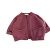 Nueva colección de primavera de cárdigans de punto elegantes y modernos estilo coreano para niños y niñas, que ofrecen un look sofisticado y de alta gama