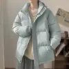 Chaqueta de algodón con capucha para hombre, nuevo estilo de invierno, corte holgado, adecuada para transmisiones en vivo transfronterizas, abrigo de algodón con capucha, chaqueta acolchada, estilo corto, abrigo de algodón cálido