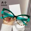 Gafas de Lectura Estilo Europeo y Americano Personalizadas con Bloques de Color Ojo de Gato Montura Grande Anti Luz Azul para Mujer, Elección de Influencers, Aspecto Natural, Efecto Adelgazante, Gafas sin Graduación