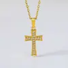 Accesorios de Collar con Colgante de Cruz de Acero de Titanio y Circonita Europeos y Americanos para Mujer, Lujo Ligero, Acero Inoxidable de Alta Gama, Cadena para Clavícula que No se Desvanece