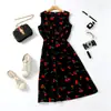 Comércio Exterior Roupas para Mulheres de Meia-Idade e Idosas, Roupas para Mães, Vestido de Comprimento Médio, Novo Estilo Solto de Verão, Afinando e Rejuvenescedor