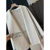 Marca R*W! Mais de 20.000 unidades em estoque! Casaco de lã dupla face com gola de lapela, cinto para amarrar na cintura, casaco curto para mulheres, inverno 26, H090203