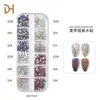 Caja de 12 Compartimentos de Moda para Uñas con Pedrería Super Brillante Pedrería de Fondo Plano Fototerapia para Uñas Pedrería Iridiscente AB Paquete Mixto