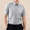 Camisas de Manga Curta Masculinas de Tamanho Grande para o Verão, Roupa de Trabalho Business Extra Grande, Roupa Formal, Elástica, Sem Passar, Anti-Amassado, Camisas Pretas e Brancas