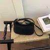 Bolso Retro de Color Sólido de Nicho Único para Mujer 2026 Nuevo Bolso Cruzado Versátil Bolso de Mano Mini Exquisito Bolso Tote Pequeño