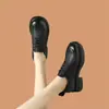 Novedad Primavera/Verano 2026 Estilo Retro Estilo Británico Moda Femenina Casual Versátil Zapatos de Cuero para Exportación