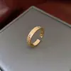 Anillo Abierto Rayado de Circonita Vintage Estilo Francés, Moderno y Versátil, Anillo para Dedo Índice Estilo Lujo Ligero, Accesorio de Mano Simple y Elegante, Diseño de Nicho