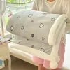 Manta de pompón de lana de cordero y vellón de leche de grado A para bebés e infantes, nueva 2026, adecuada para siestas en la oficina y como manta gruesa para el sofá