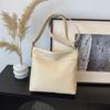 Bolsas de Lujo Ligero de Alta Gama Transfronterizas para Mujer Nueva Colección Primavera-Verano 2026 Bolso Cubo Retro Simple Bolso de Hombro Cruzado de Moda