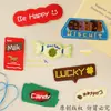 Ventas Directas de Fábrica Parche de Letras Inglesas con Patrón Pequeño de Moda y Exquisito Parche Bordado Parches Accesorios para Parches Accesorios Parche de Tela
