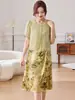Vestido de gasa estampado de manga corta, moderno y elegante, para madres de mediana edad, nuevo estilo verano 2026, vestido falso de dos piezas hasta la rodilla