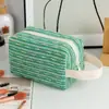 Novo Estojo com Pequeno Design Estilo Chanel, Estojo Estudante de Grande Capacidade, Bolsa Organizadora Moderna e Estilosa, Organizador de Mesa de Fio