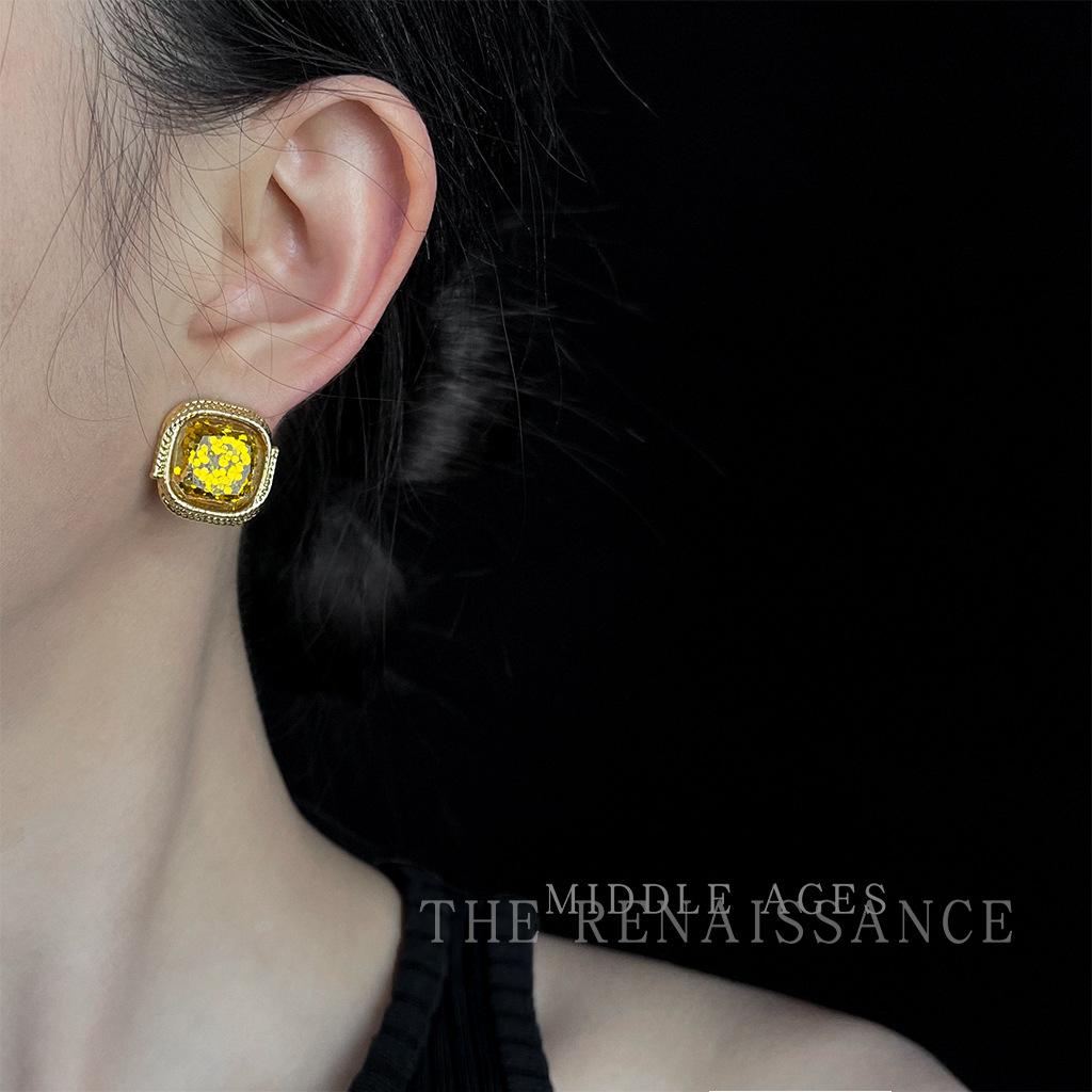 模特_0018_logo云谷模特水印 拷贝 18.jpg