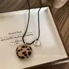Nuevo Estilo Collar Melard Estampado Leopardo Gamuza Clip para Gafas Billetera Cadena Decorativa Larga Cadena de Sujetador Suave para Mujer