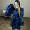 Pijama de Cetim Seda Gelada OZON para Mulheres Outono Inverno 2026 Patchwork de Penas Cruzado Robe Feminino Vestuário Doméstico Europeu e Americano Atacado