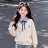 Conjunto de Moda para Niñas Estilo Coreano Minimalista de Nicho Personalidad Sudadera con Capucha tipo Camisa POLO Falsa con Lazo Dulce Jeans
