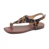 Sandalias Coreanas Cubiertas en los Dedos 2026 Nuevo Verano Versátiles con Faldas Sandalias de Playa Punta Cuadrada Chanclas Planas Sandalias para Mujer