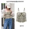Camisola moldeadora de encaje estilo francés, corte ajustado, con copas en el busto para mujer, con tirantes finos, adecuada como capa interior o top exterior.