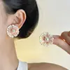 Exquisitos Pendientes de Perlas con Flores Coloridas Estilo Francés para Mujer, Nicho de Alta Gama Lujo Ligero Personalidad Temperamento Versátiles Pendientes Nuevos