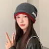 Gorro Tejido de Estilo Japonés para Mujer con Cordón y Borde Enrollado para Otoño e Invierno, Gorro Versátil para el Frío que Protege las Orejas, Gorro de Lana que Adelgaza el Rostro