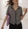 Cardigã de malha cinza estilo coreano, de manga curta, com gola polo para mulheres, top de verão extremamente estiloso e único