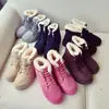 Botas Femininas Estilo Novo Outono e Inverno 2026, Botas de Algodão com Forro de Lã, Botas Curtas Quentes, Botas de Neve com Cadarço para Mulheres, Botas de Neve Femininas
