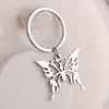 Llavero de Mariposa Retro Estilo Coreano Pequeño Activo Simple Versátil Colgante de Pareja Anillo de Llave Adornos para Colgar en Mochilas de Estudiantes Hombres y Mujeres