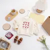 Nuevos Tops de Primavera 2026 para Niñas, Sudaderas Casuales Lindas para Bebés, Sudaderas Redondas con Forma de Corazón para Niños de Primavera y Otoño