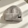 Chapéu de Lã com Circunferência de Cabeça Grande para Mulheres, Gorro Fashion para Outono e Inverno, Afina o Rosto, Chapéu Versátil com Proteção para Ouvido, Touca de Tricô Quente