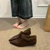 Botas de tornozelo estilosas e retrô feitas à mão, forradas com fleece e com biqueira profunda para mulheres, botas de pele sintética elegantes, quentes, que emagrecem e da moda.