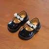 Novos Sapatos Individuais Brilhantes Super Macios e Fofos de Princesa para Bebês de 1-3 Anos com Lantejoulas Brilhantes, Bico Redondo, Sola Macia, Abertura Rasa e Adequados para Aprender a Andar