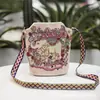 Nova bolsa estilo étnico bolsa crossbody lona ouro seda bordado bolsa de ombro feminina bolsa de pano bolsa de barraca alça de flor bolsa entalhada