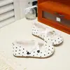 Zapatos de cuero para niña, nuevo modelo de otoño, lazo de lunares, estilo Lolita dulce francés, zapatos de princesa, zapatos de rendimiento para niños con suela blanda